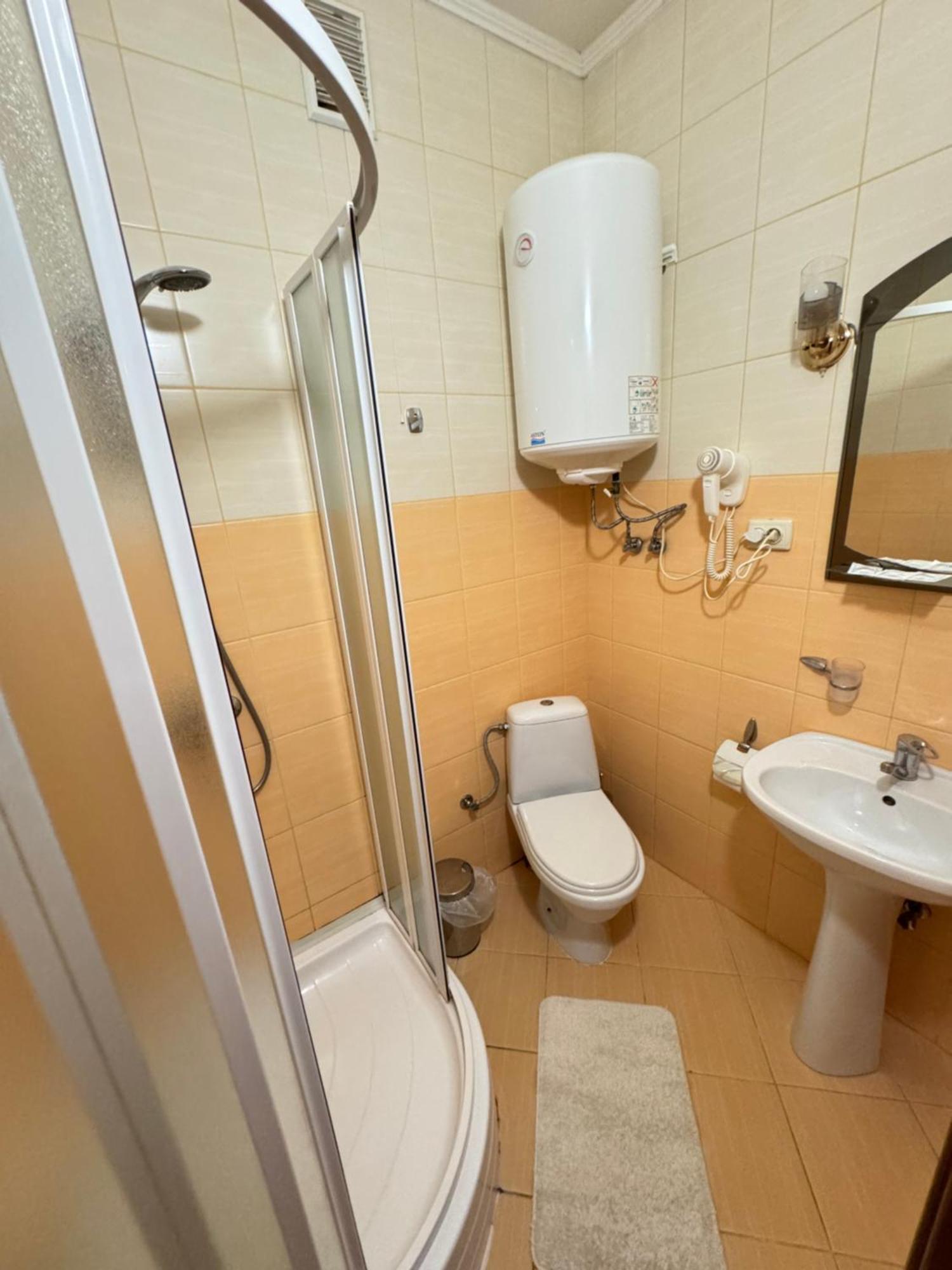 Hotel Лелеч Tatarów Zewnętrze zdjęcie