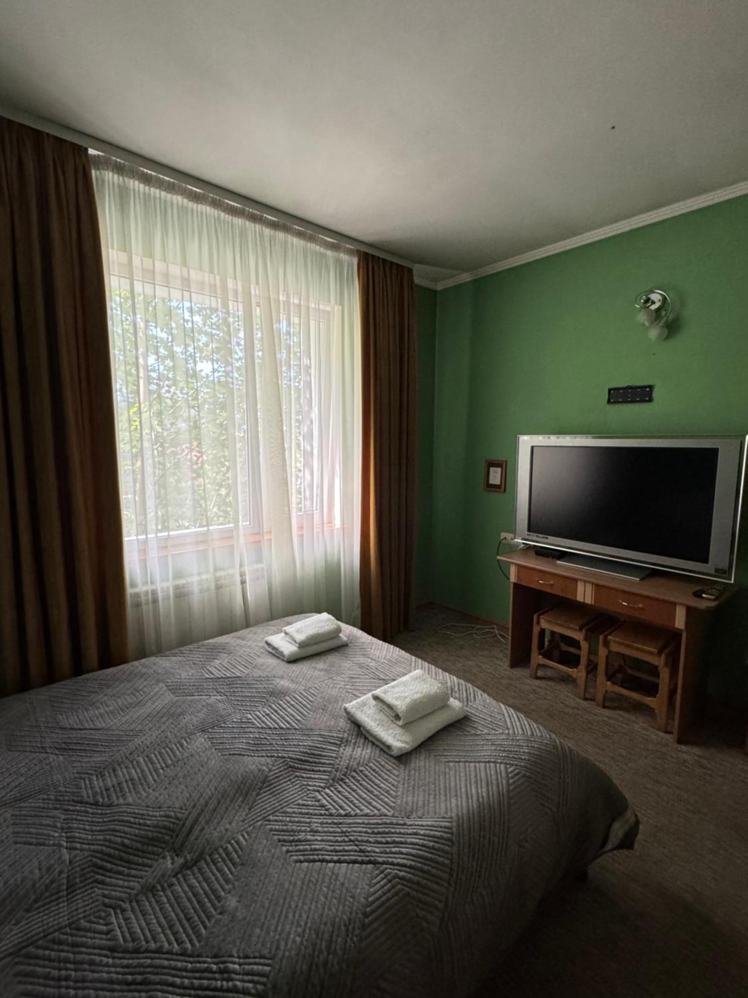 Hotel Лелеч Tatarów Zewnętrze zdjęcie