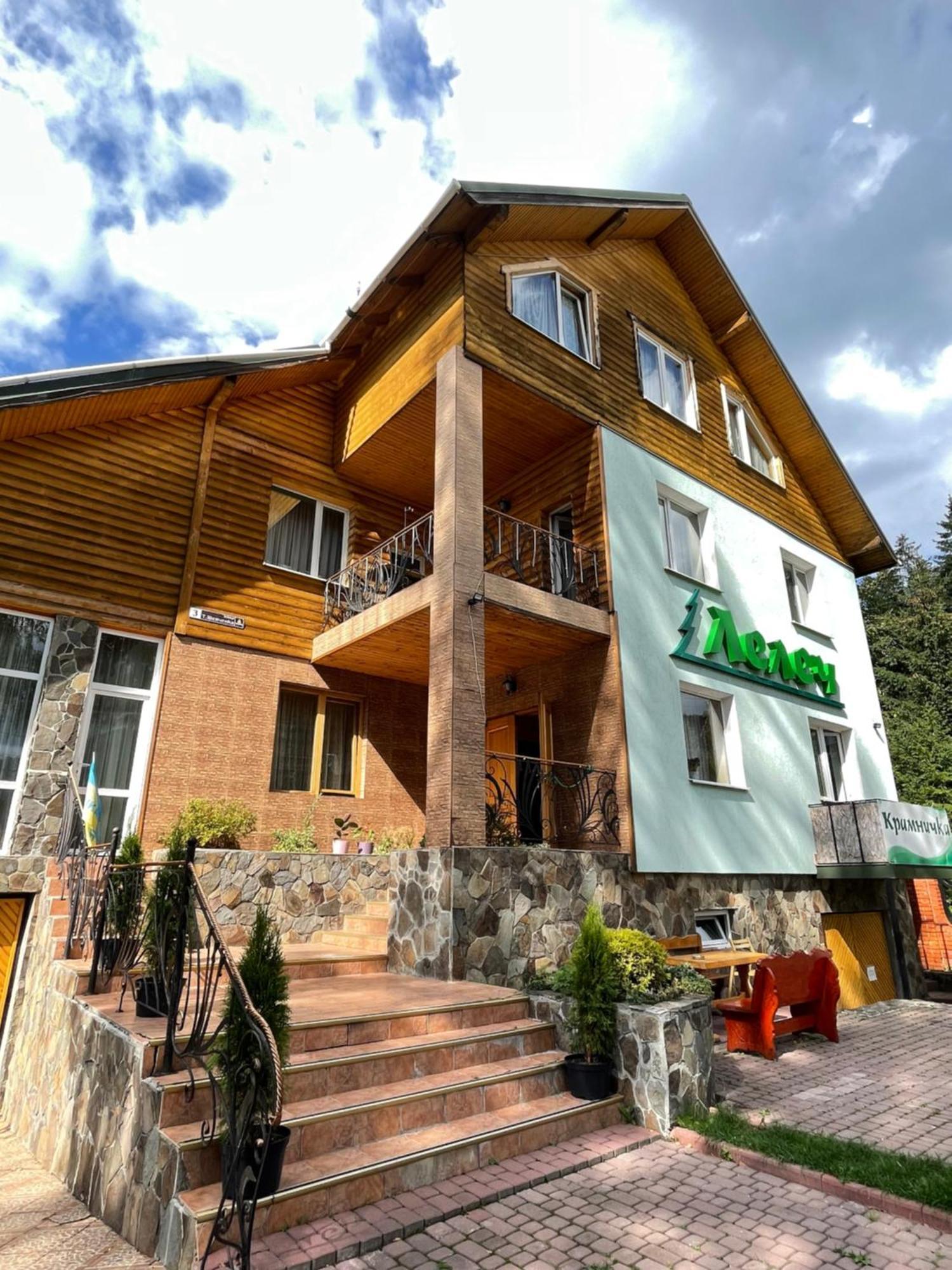 Hotel Лелеч Tatarów Zewnętrze zdjęcie